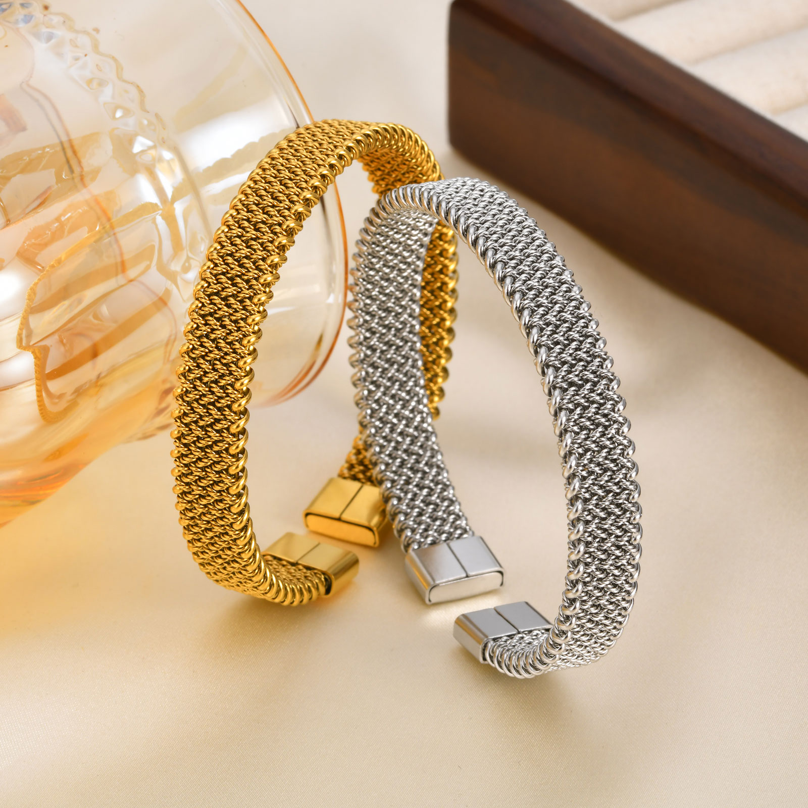 10 mm geflochtenes Stretch-Arm – Mesh Strap Metal Bewertung und Preis