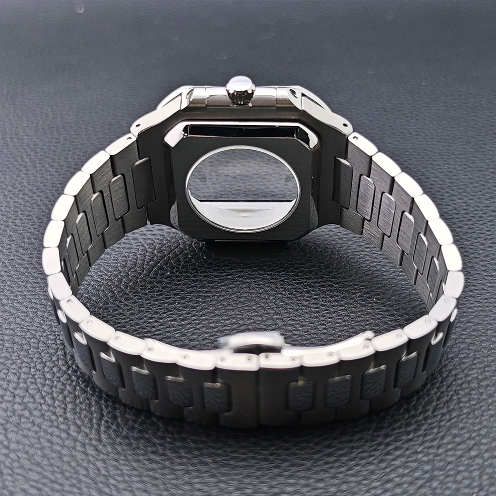 Quadratisches silbernes Edelst – Seiko Watch 5 Sports Bewertung und Preis
